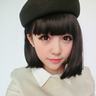 机场躺着一外国婴儿